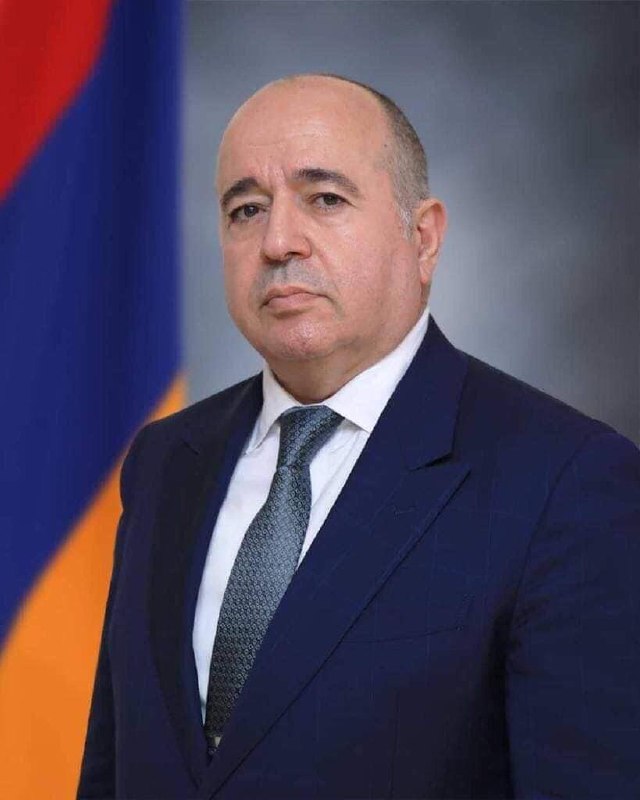 «Համահայկական ճակատ» շարժման առաջնորդի
շնորհավորանքը Հայրենիքի Պաշտպանի օրվա առթիվ